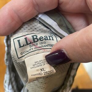 L.L. Bean men’s xtra large sage, green/white fishing shirt. Excellent condition.